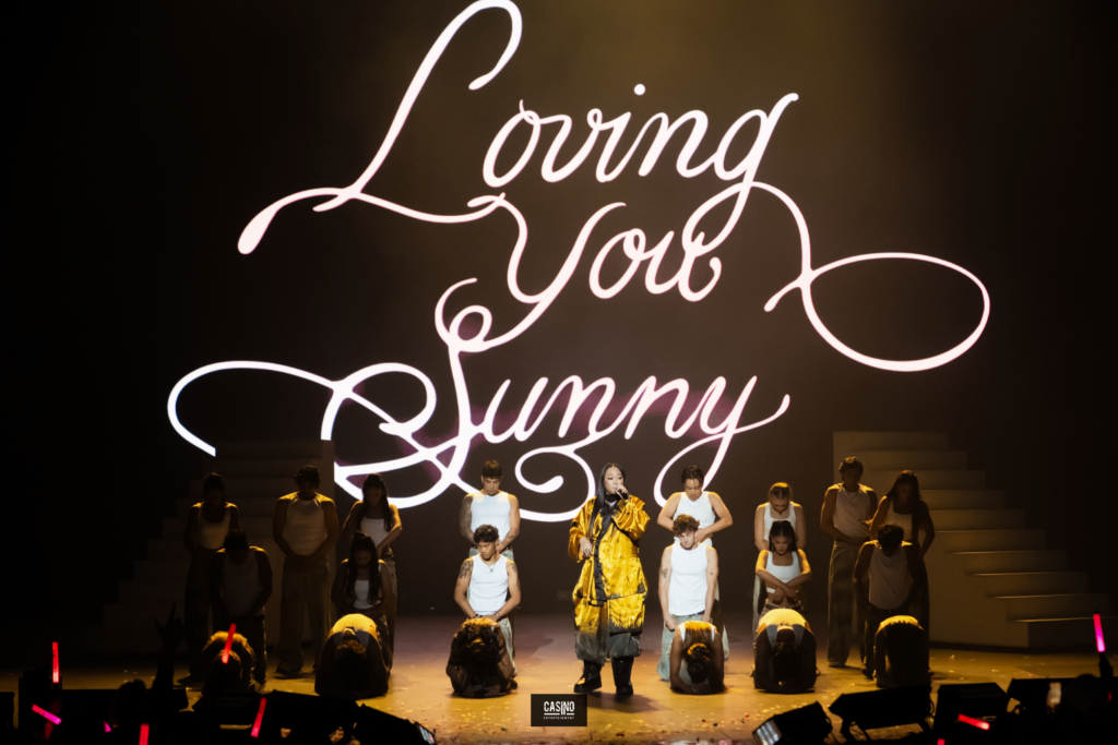 kosmik-live-concert-2026-tai-my-khep-lai-voi-nhung-san-khau-kho-quen 9