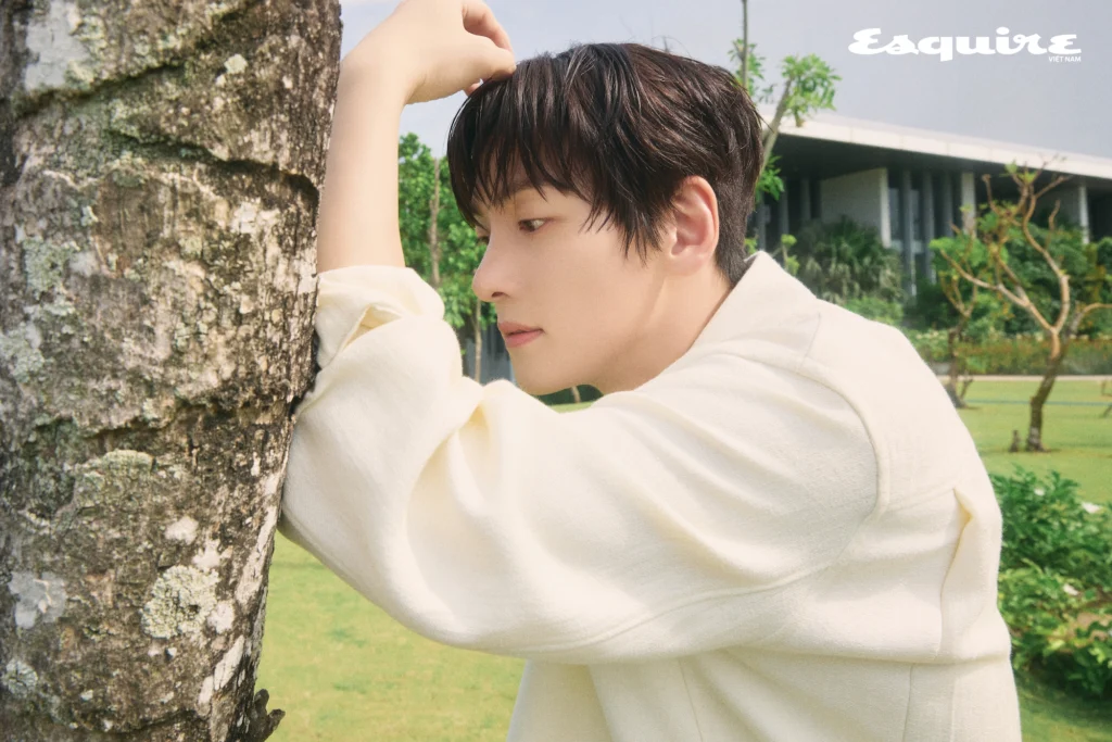 phong-van-doc-quyen-ji-chang-wook 18