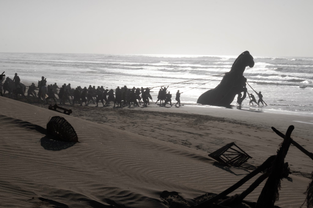 the-odyssey-tro-thanh-tam-diem-voi-loat-loi-khen-cho-christopher-nolan 2