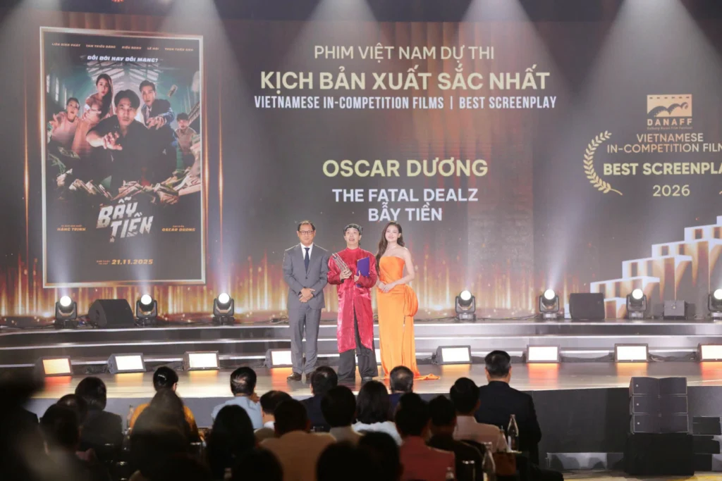 tu-chien-tren-khong-thang-lon-tai-lien-hoan-phim-chau-a-da-nang-2026 10
