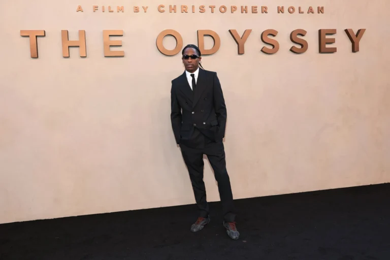 vi-sao-travis-scott-dong-phim-the-odyssey (1)