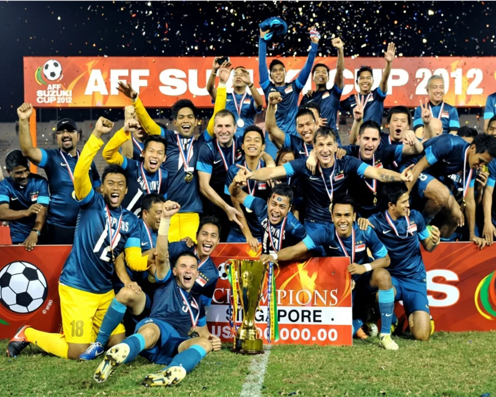 30 năm ASEAN Cup Ba ngọn lửa ngoài cuộc đua Thái Việt