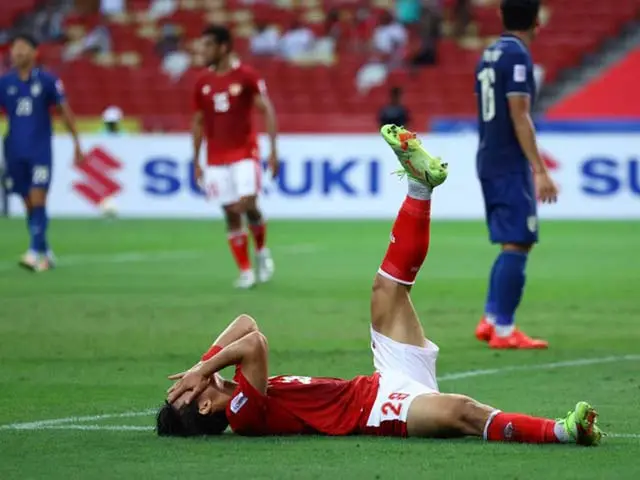 30 năm ASEAN Cup Ba ngọn lửa ngoài cuộc đua Thái Việt_4