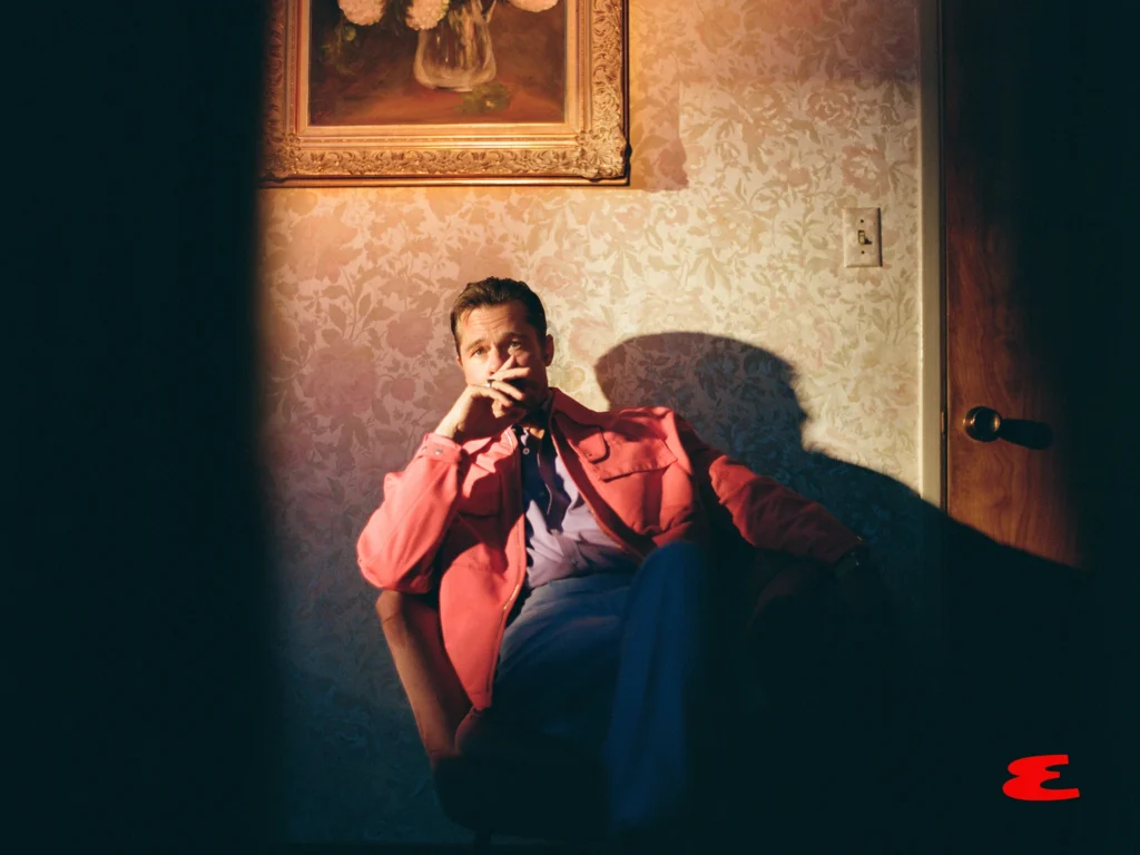 ESQ090126MavericksBradPitt_012_2