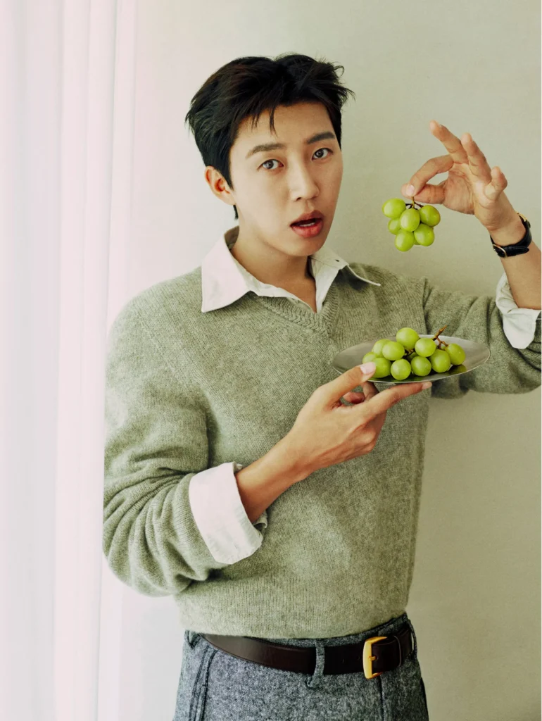 Lim Young-woong-aug26-12