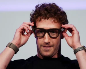 Mark Zuckerberg đang nhìn AI quá đỗi lạc quan_2