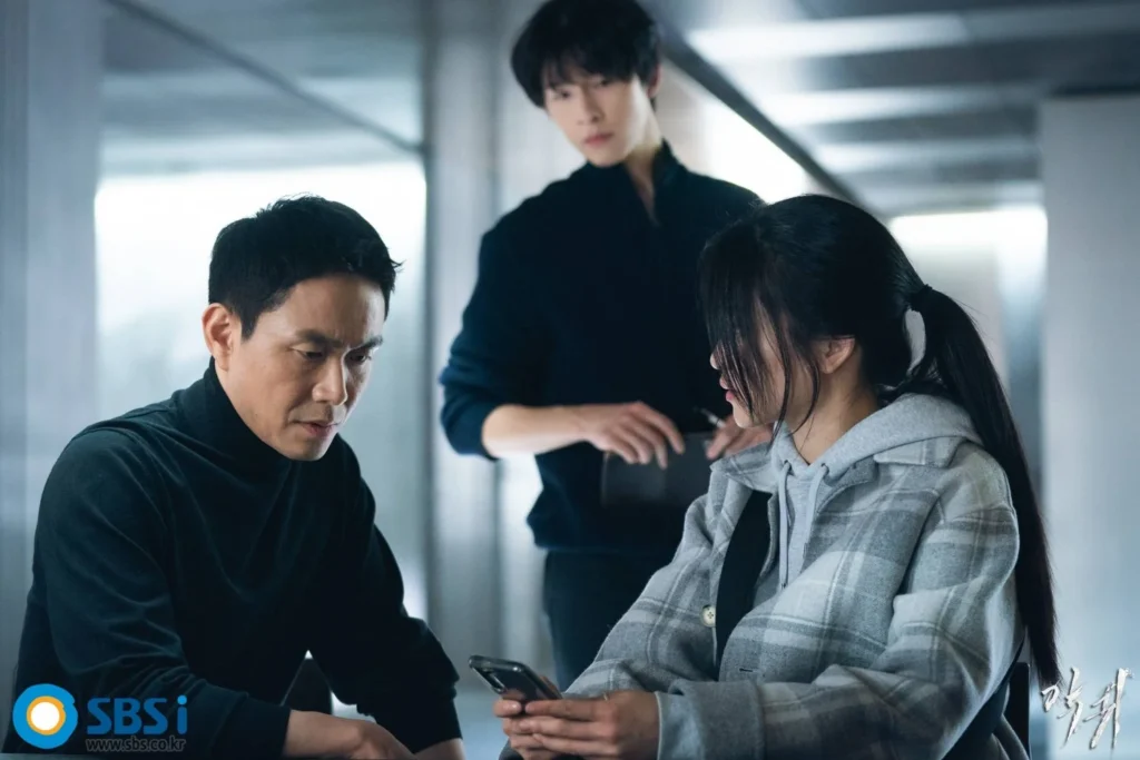 Phim kinh dị Hàn Quốc: Ác quỷ – Revenant (2023)