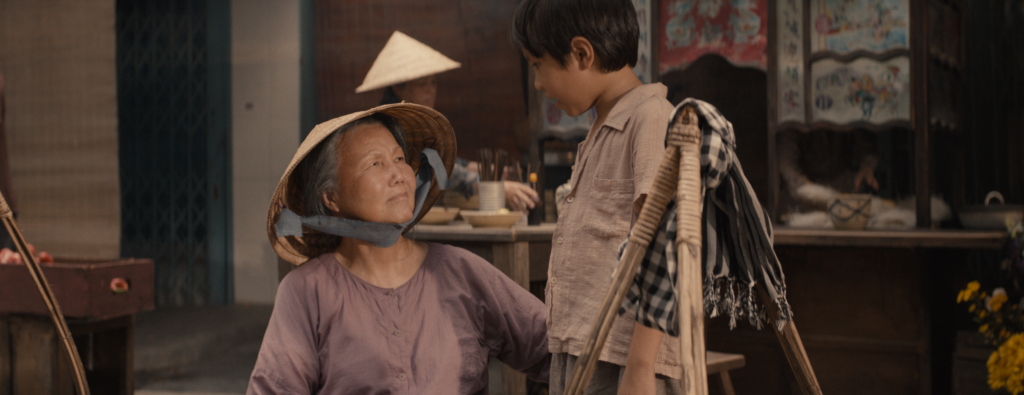 mai-no-mot-loi-tam-biet-thang-lon-tai-lhp-latiff-truoc 7