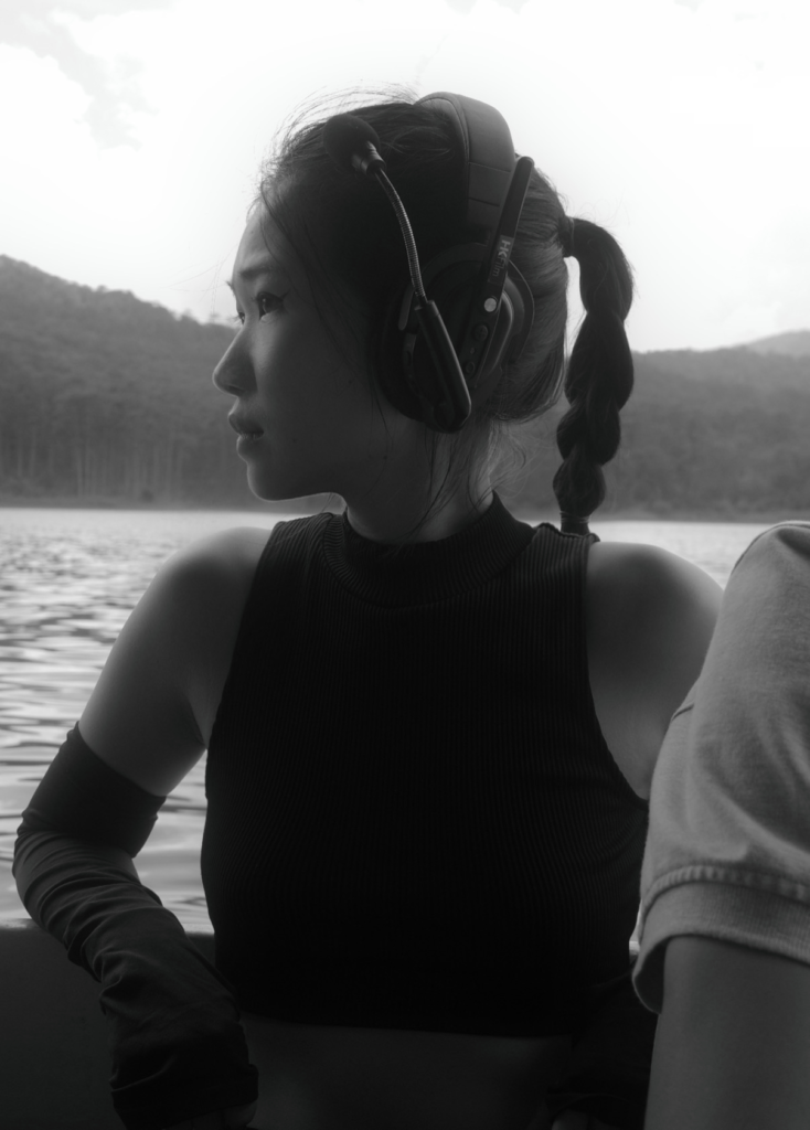 dao-dien-hinh-anh-nguyen-phan-linh-dan 10