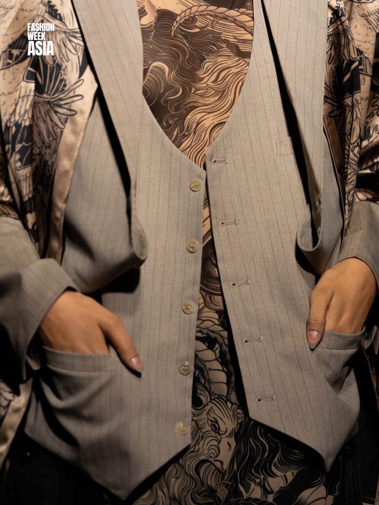 FWA_DAY 1_RUNWAY_DUC30