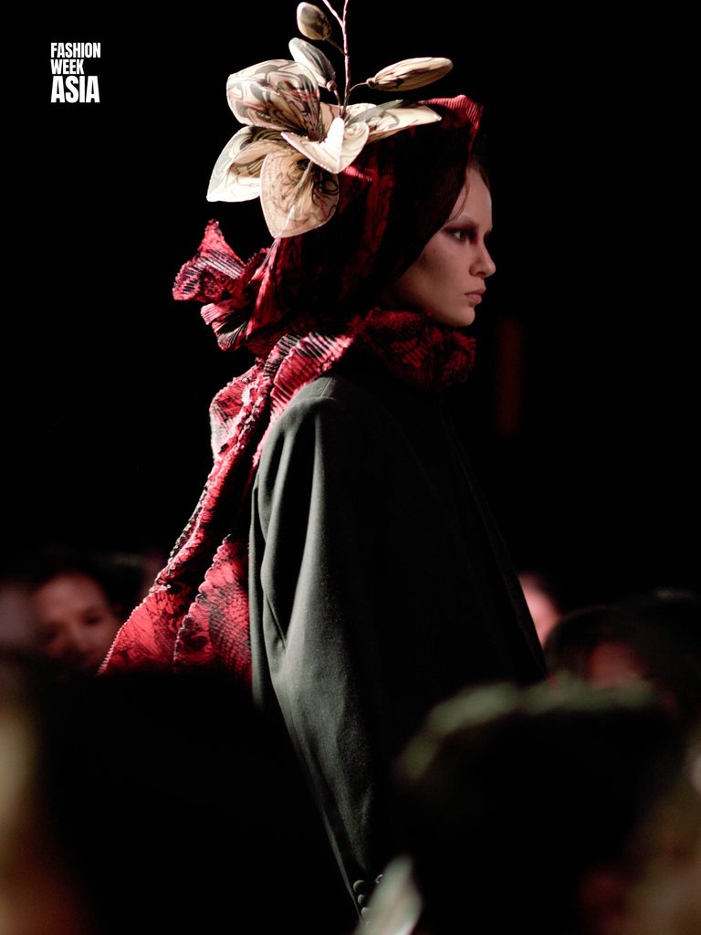 FWA_DAY 1_RUNWAY_DUC39
