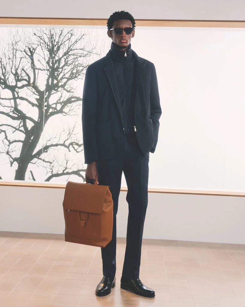 LOUIS-VUITTON-MENrsquoS-FORMAL-SPRING-SUMMER-2027-LOOK-3