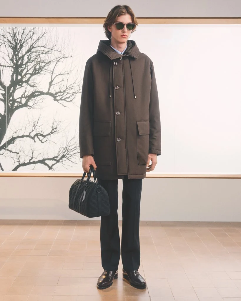 LOUIS-VUITTON-MENrsquoS-FORMAL-SPRING-SUMMER-2027-LOOK-4