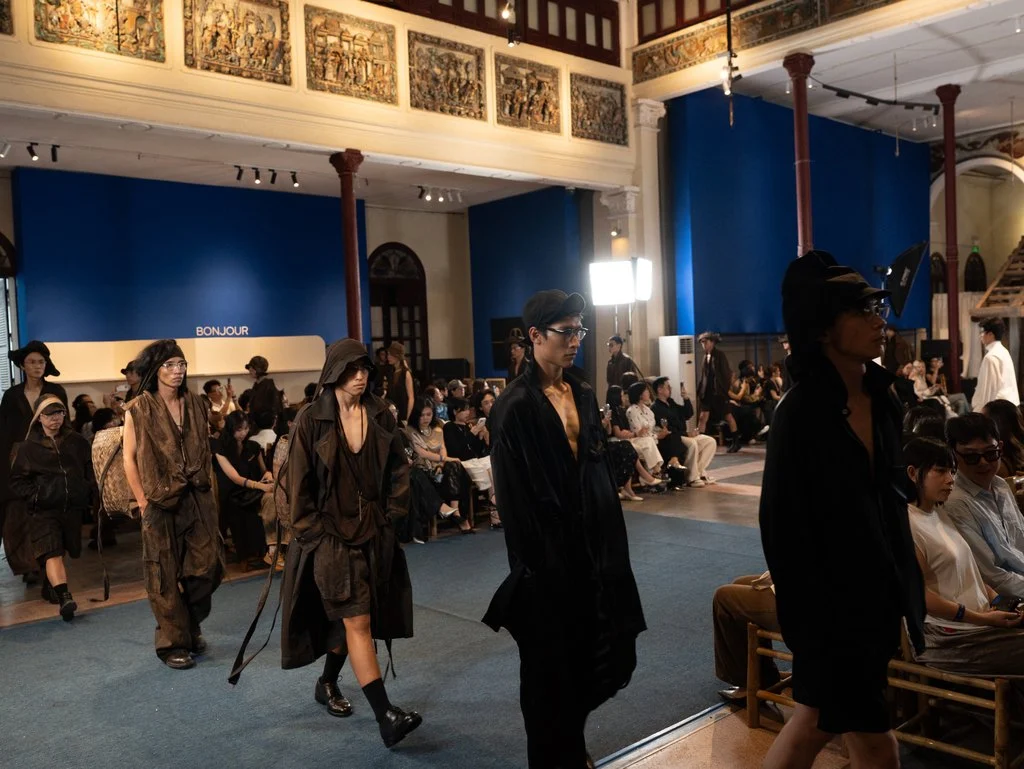 bst-dinh-ss27-runway (3)