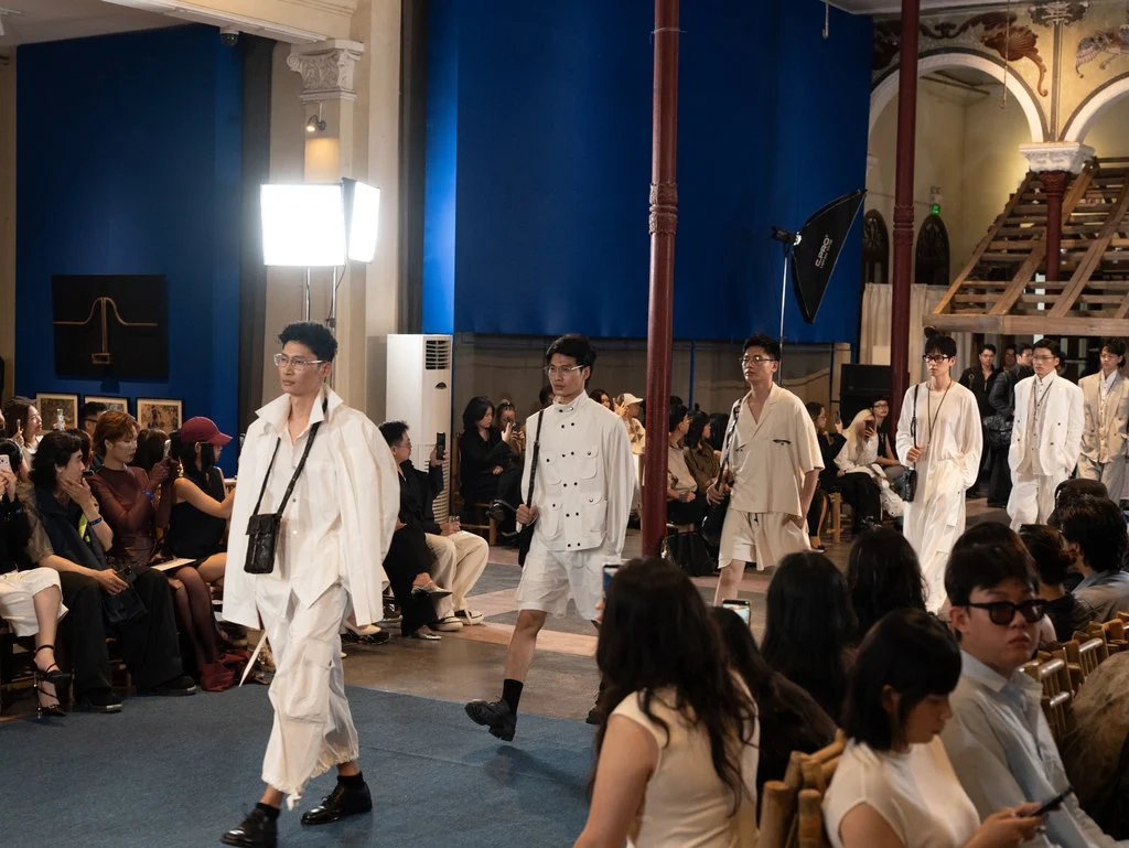 bst-dinh-ss27-runway (8)