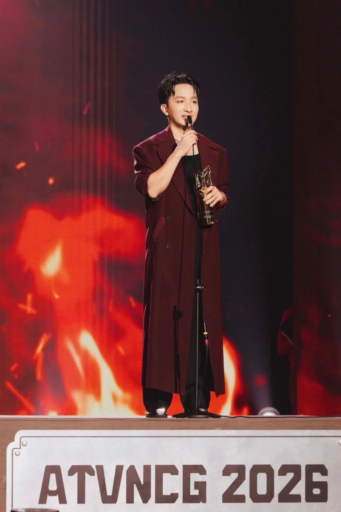 chung-ket-anh-trai-vuot-ngan-chong-gai-2026-cong-bo-17-anh-tai-ra-mat 15