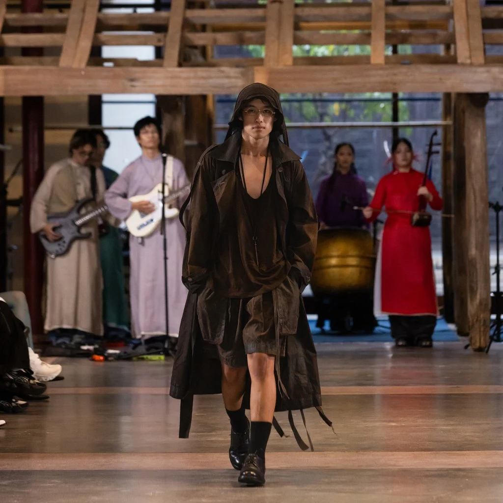 dinh-ss27-runway (14)