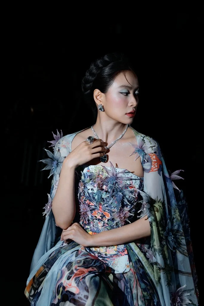 hoàng-thuy-linh-thầy-dùi-bts (17)